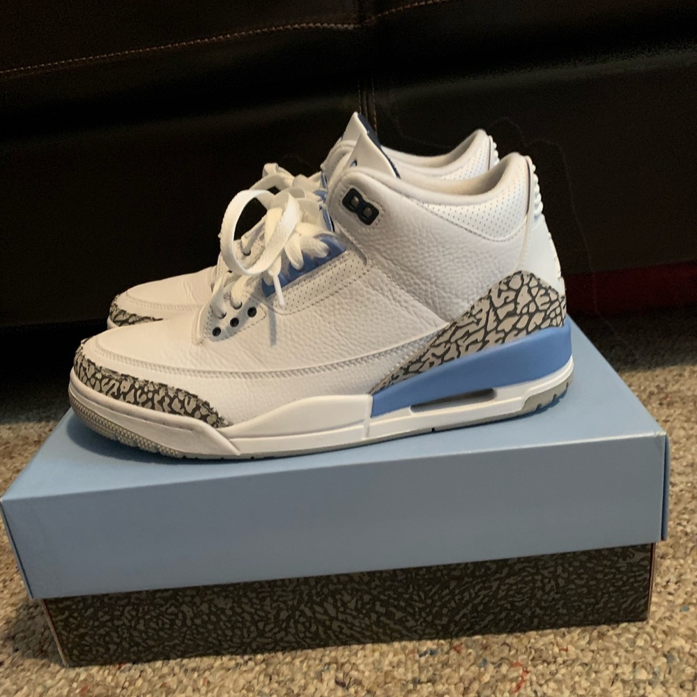 Jordan 3 “UNC” (2020)